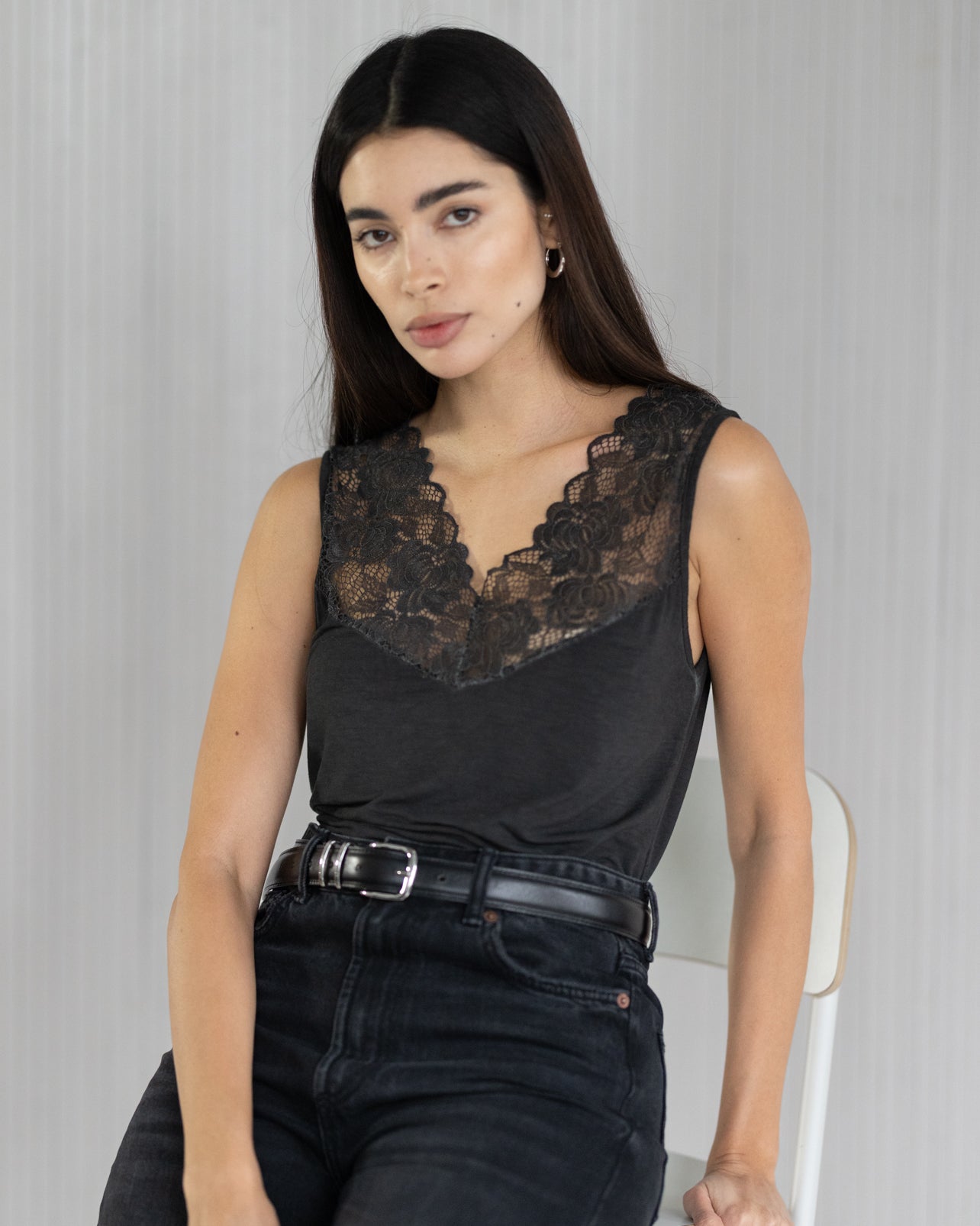 Thea Layering Vest | Charcoal
