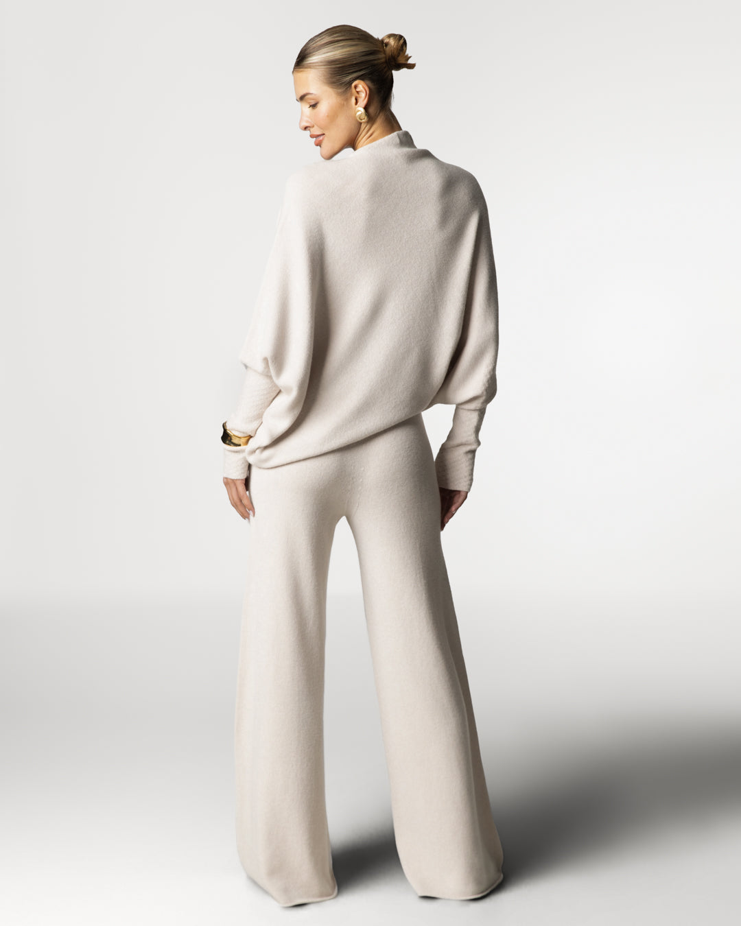 Relaxed Pants° | Light Beige
