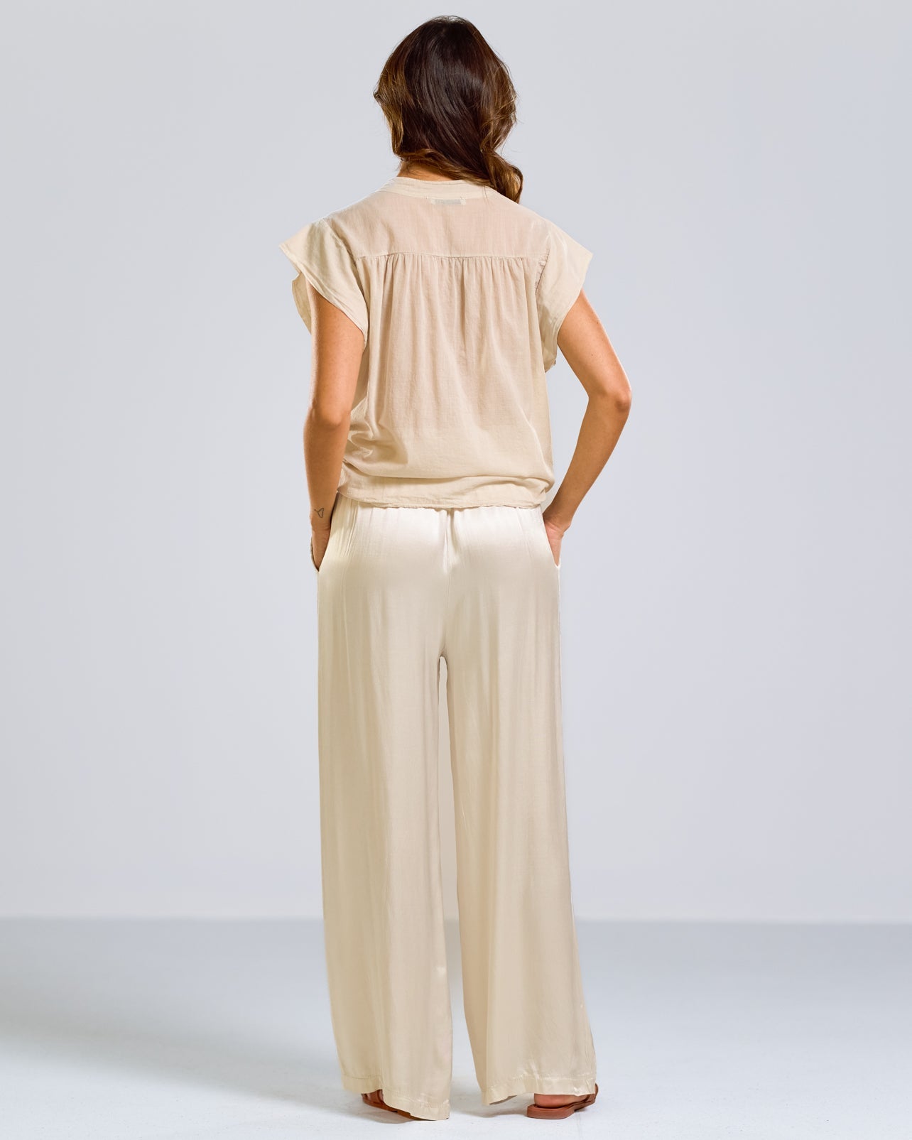 NEW | Jane Tie Up Shirt | Beige