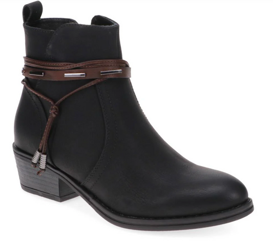 Western-Heeled Ankle Boots