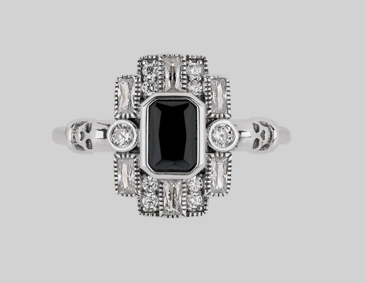 DECO. Skull & Black Spinel Cocktail Ring