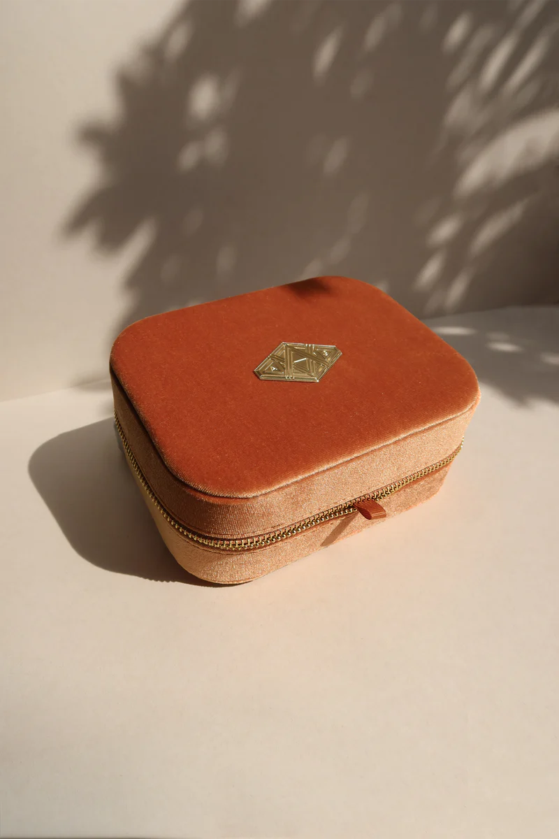 LUXE VELVET JEWELLERY TRAVEL CASE