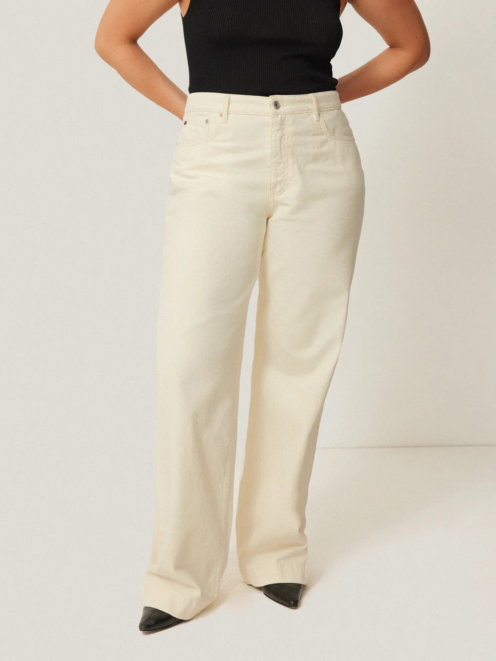 Balfour Long Wide Leg Jean